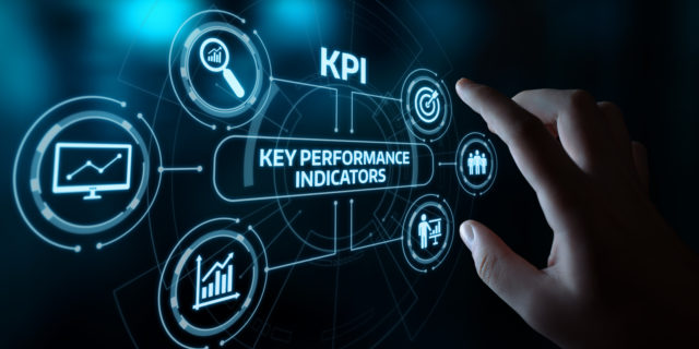 37 SMART KPIs for business success